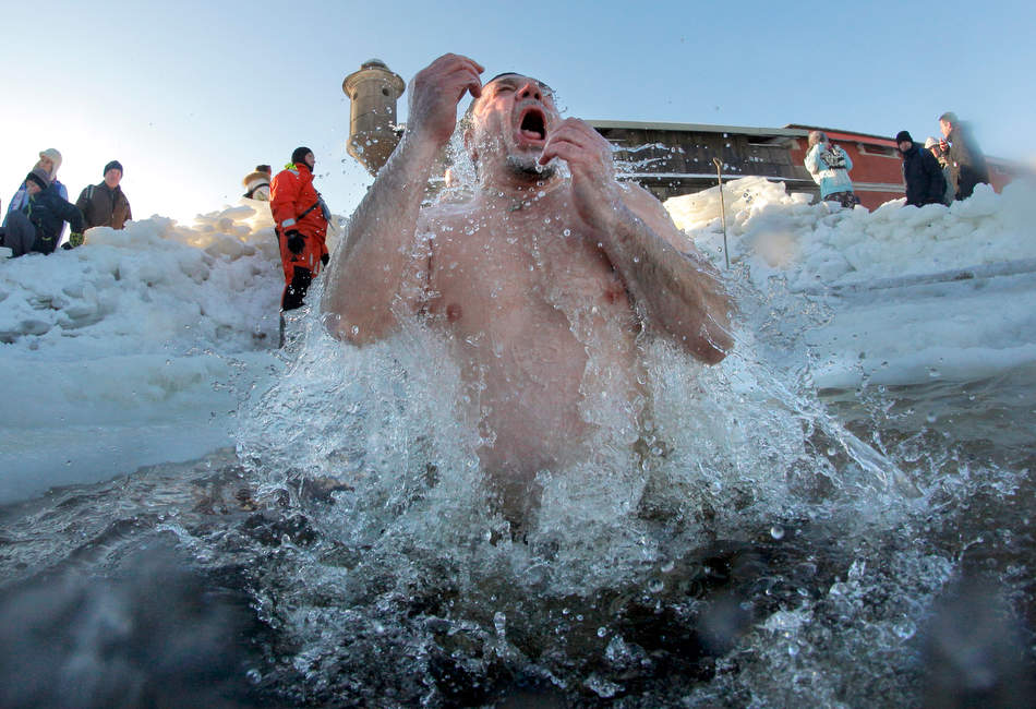 Unlock the Power of Cold Therapy: Why a Cold Plunge Tub is Your Next Wellness Must-Have