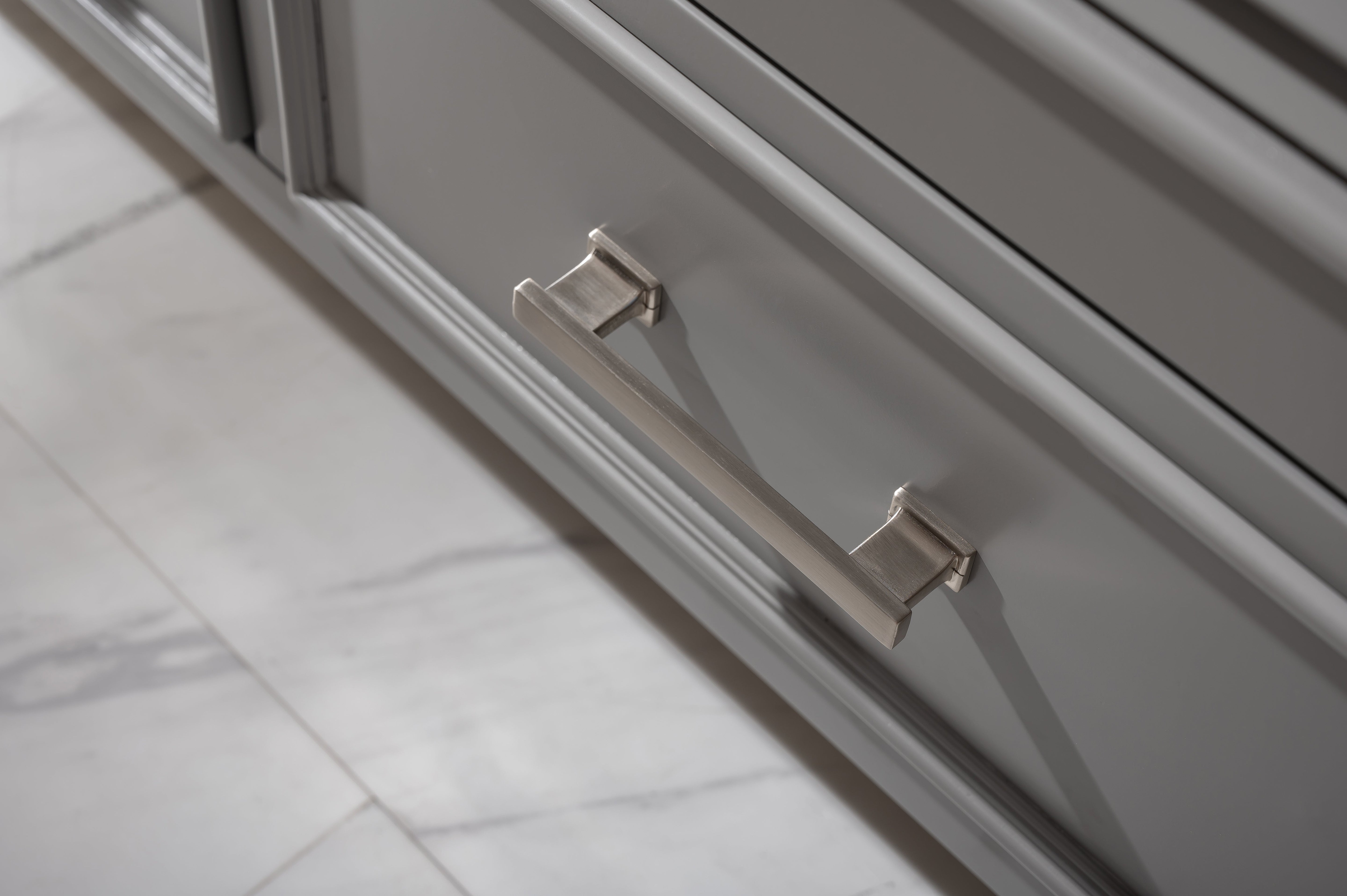 Estate 36" Single Vanity with White Quartz Top-Frovial