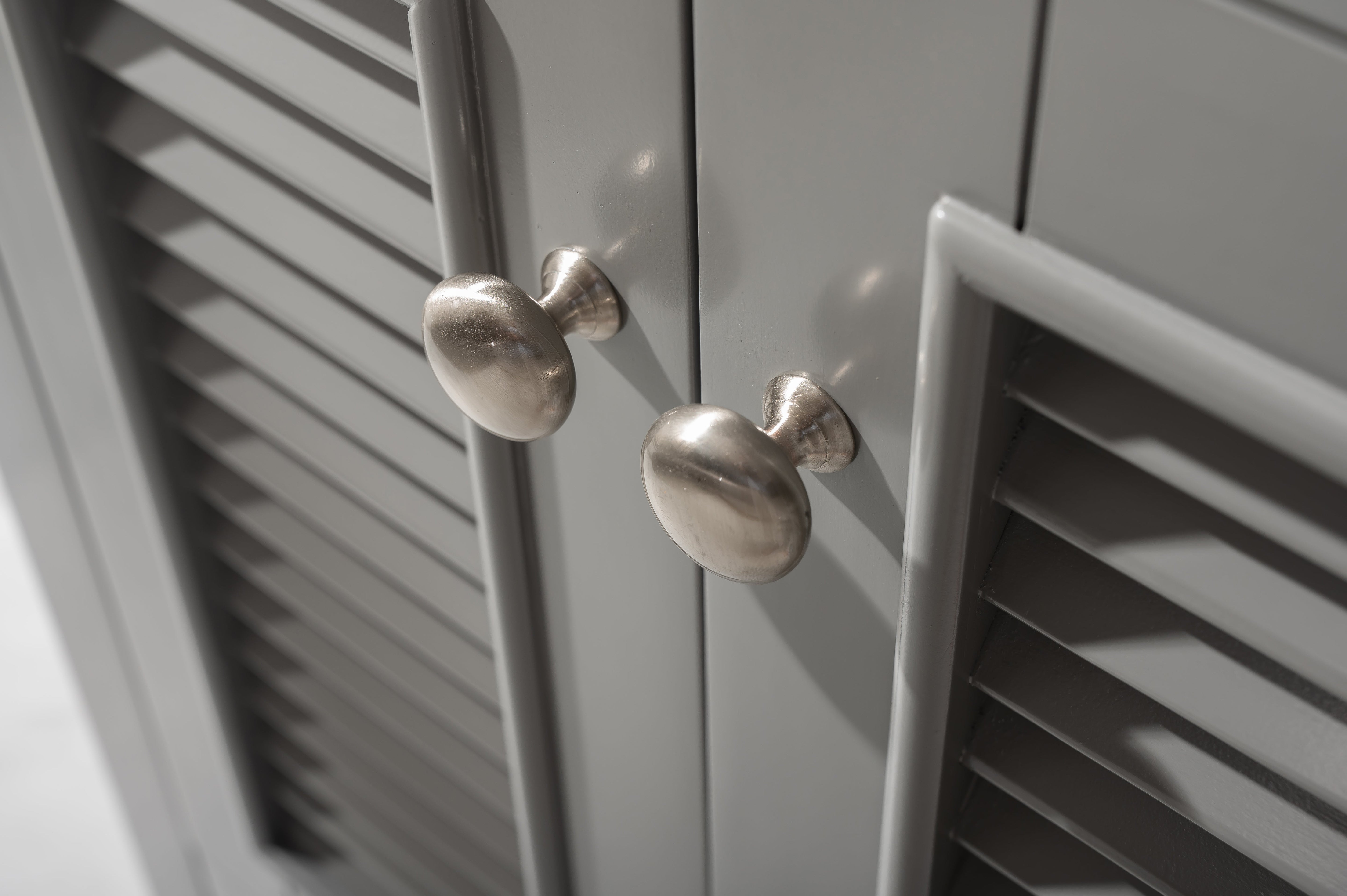 Cameron 24" Single Sink Vanity with Porcelain Top-Frovial