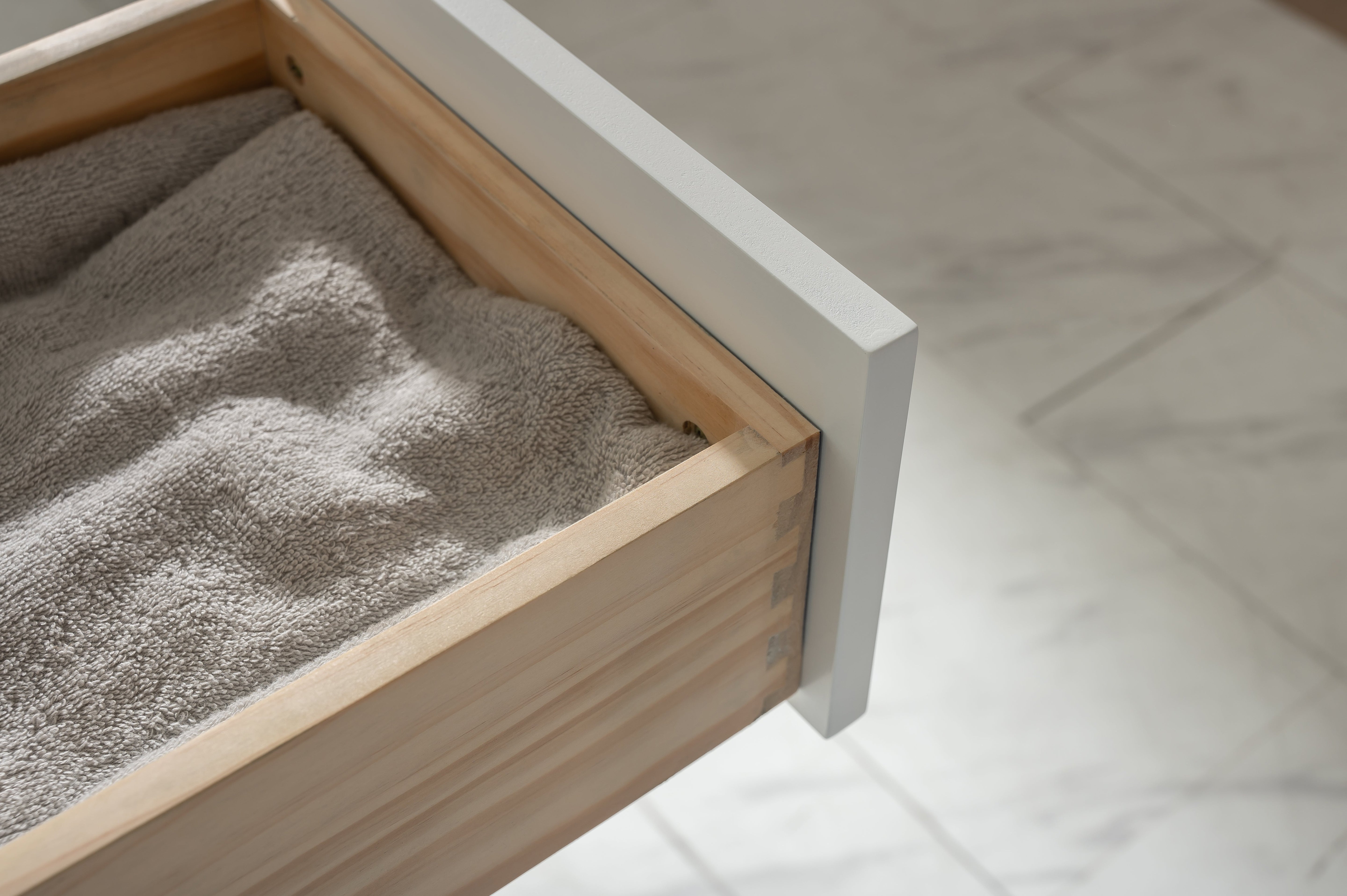 Valentino 48" Single Sink Vanity with White Quartz Top-Frovial